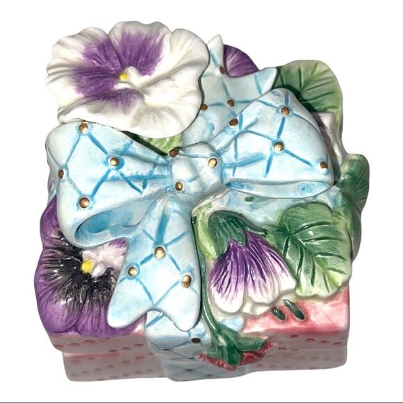 Fitz and Floyd Vintage Essentials Porcelain Blue Floral Square Trinket Box - Picture 7 of 13